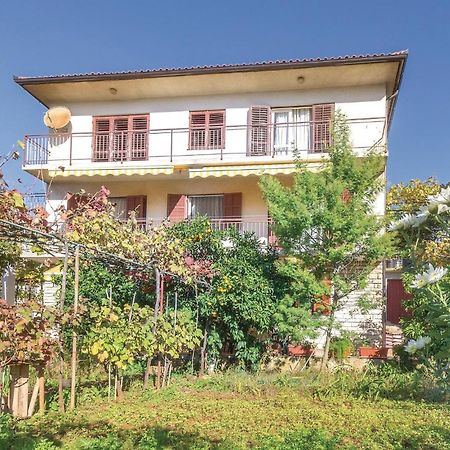 Awesome Apartment In Pula With Wifi Luaran gambar